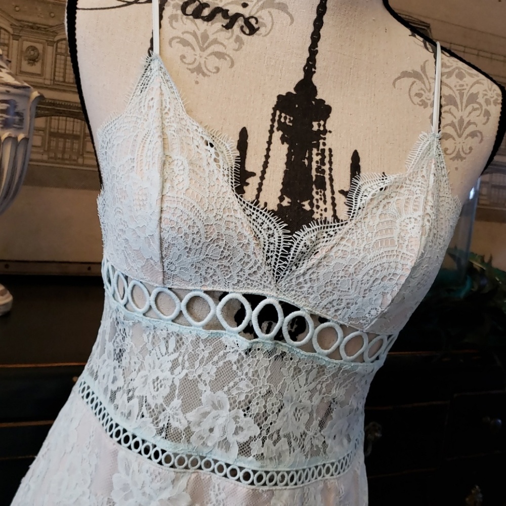 Nwt♡ Victoria's secret Lace & Rings slip dress - Picture 3 of 8